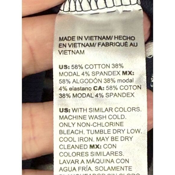 B19 - Chico's Zenergy Striped Relaxed V-Neck Tunic Size 0/Small 4 - Picture 9 of 10